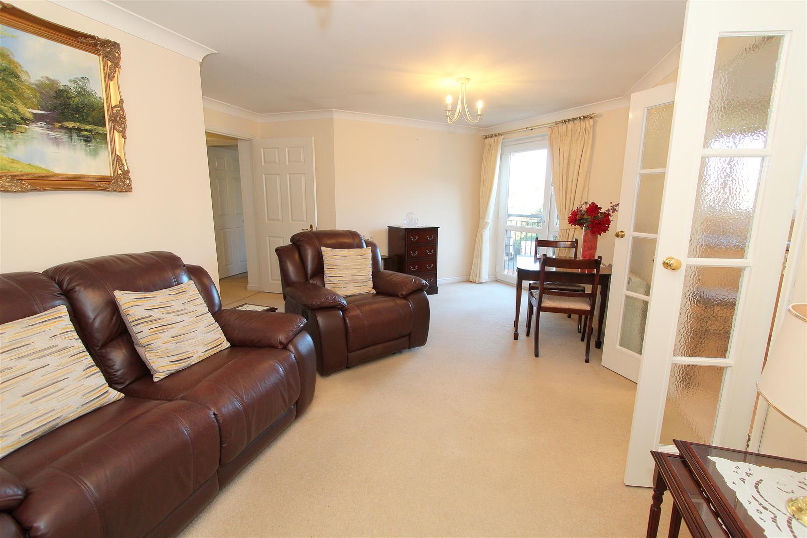 Kingston Road, Epsom